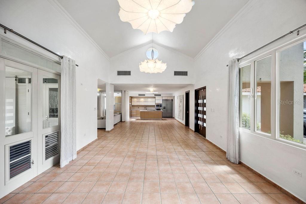 DORADO BEACH EAST - Residential