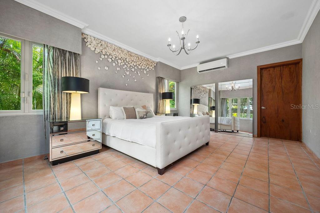 DORADO BEACH EAST - Residential