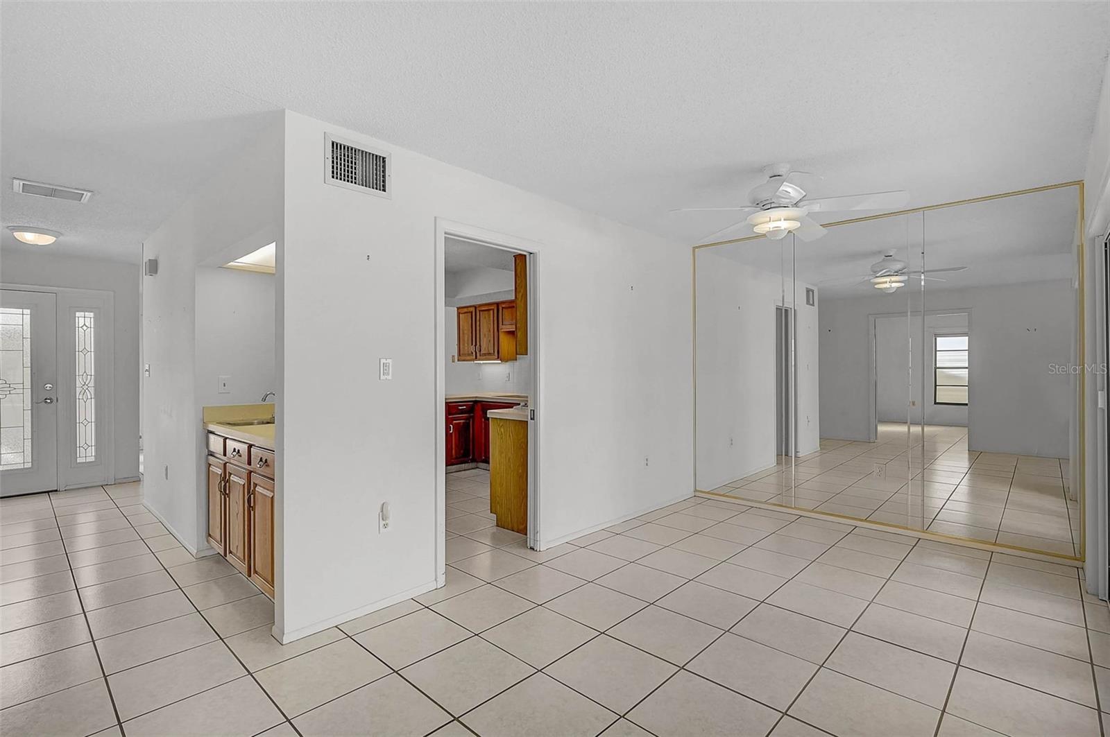 THE VILLAS AT EL CONQUISTADOR - Residential