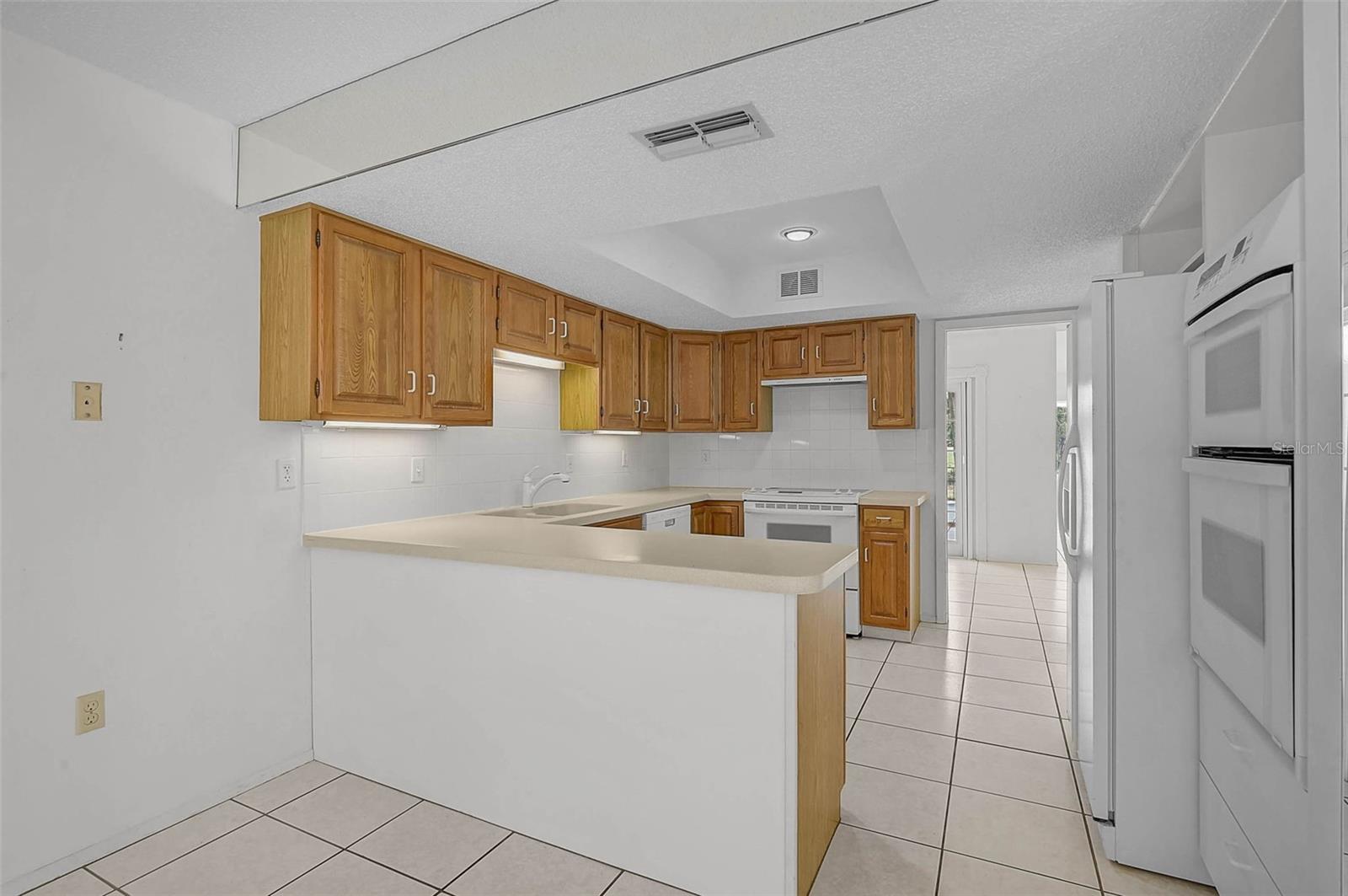 THE VILLAS AT EL CONQUISTADOR - Residential