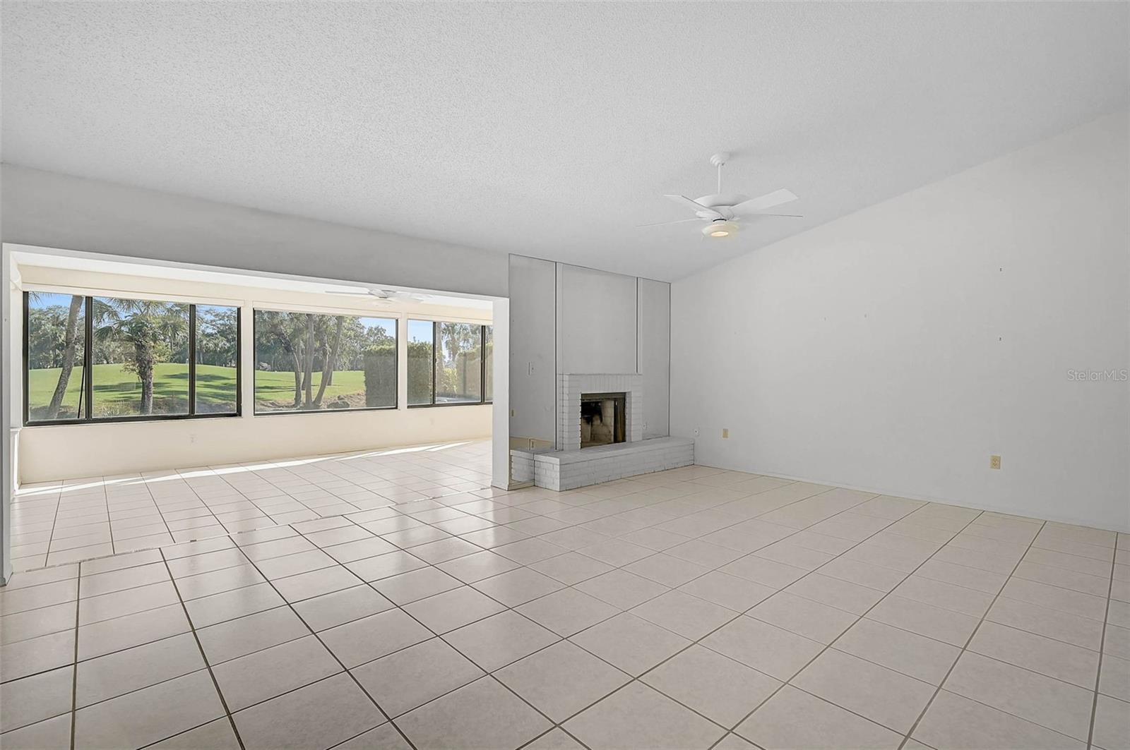 THE VILLAS AT EL CONQUISTADOR - Residential