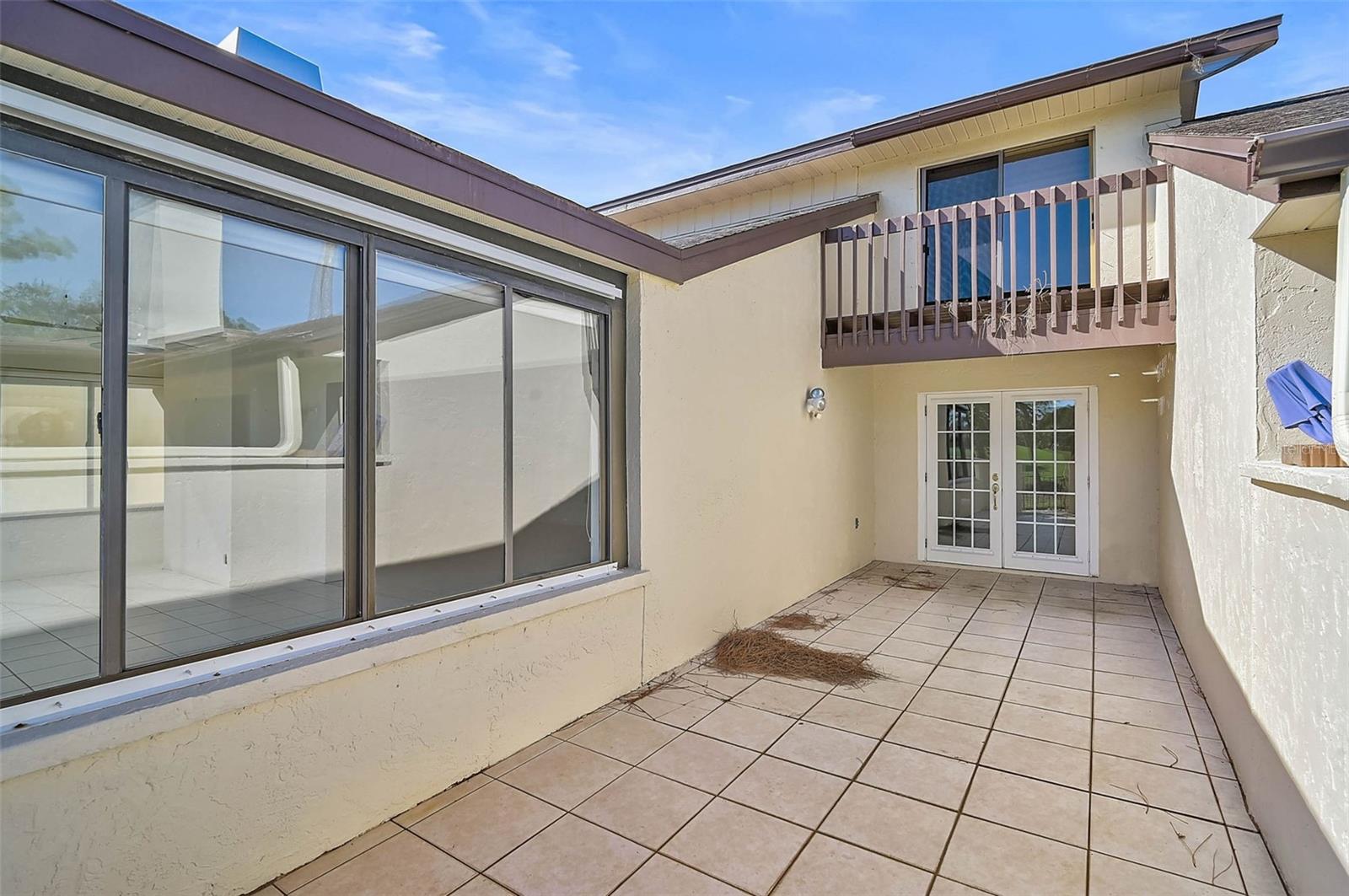 THE VILLAS AT EL CONQUISTADOR - Residential