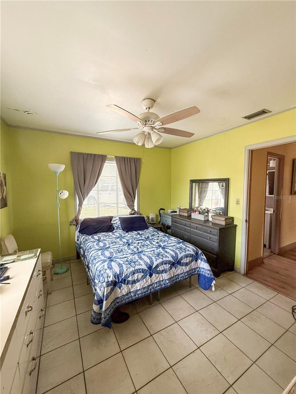 Photo of 2403 Golfview Street, Lakeland, FL 33801 (MLS # L4959035)