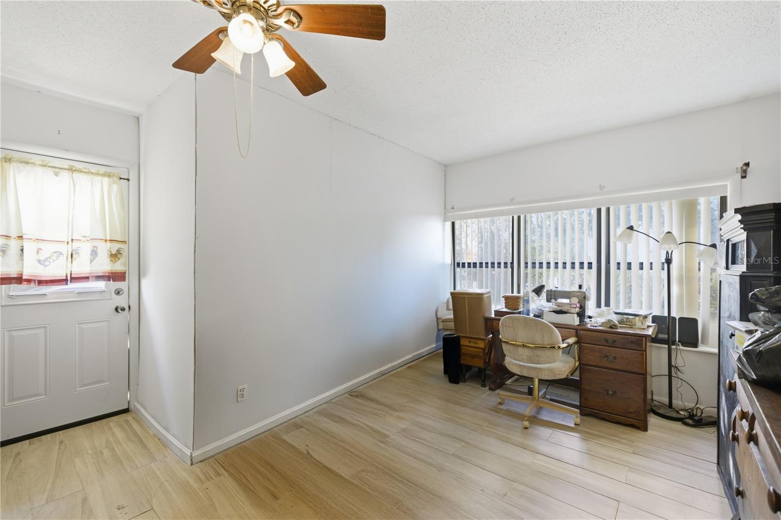 CITRUS SPGS UN 04 - Residential