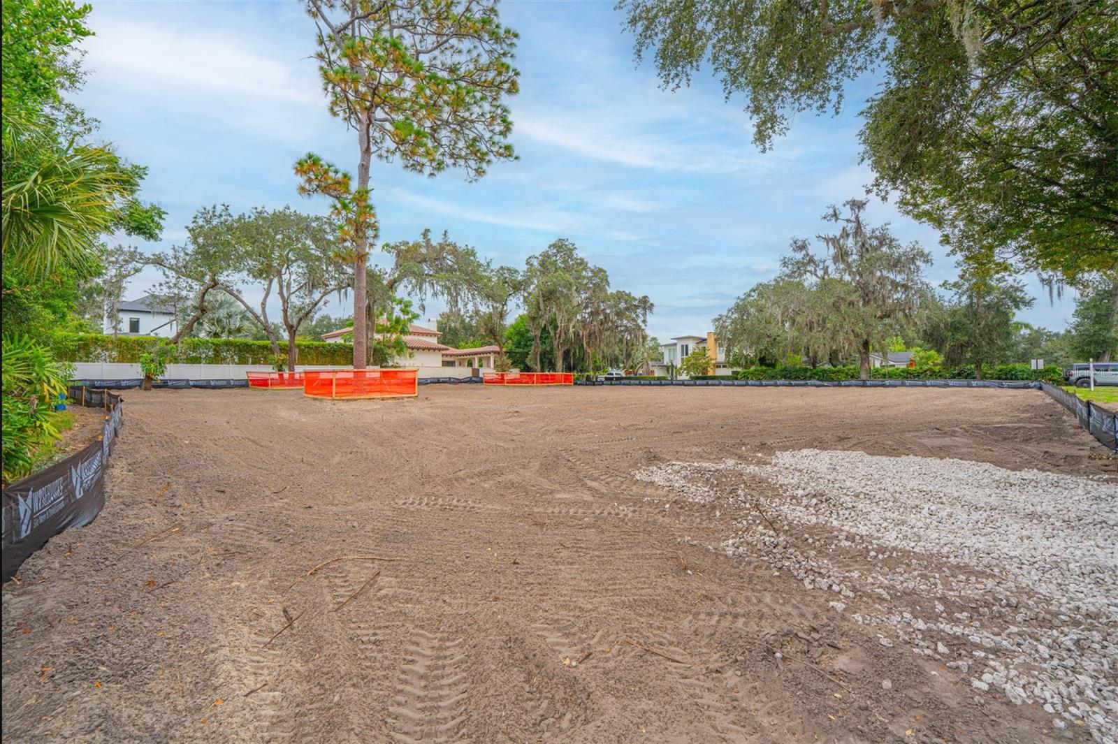 141 W LAKE SUE AVENUE