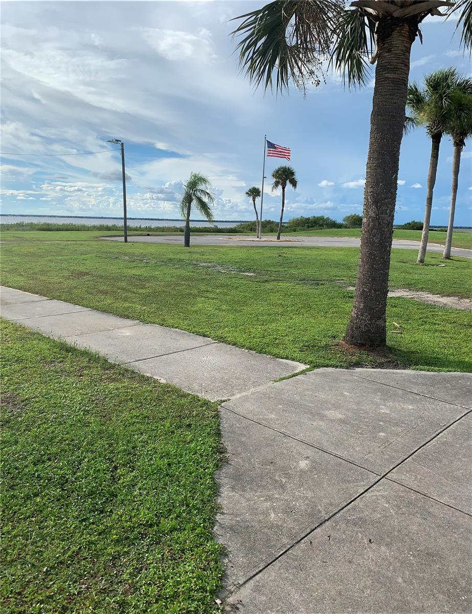 INDIAN LAKE ESTATES - Land