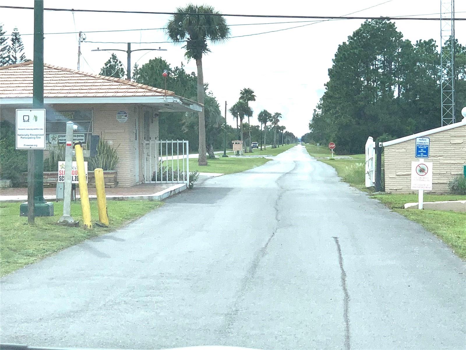 INDIAN LAKE ESTATES - Land