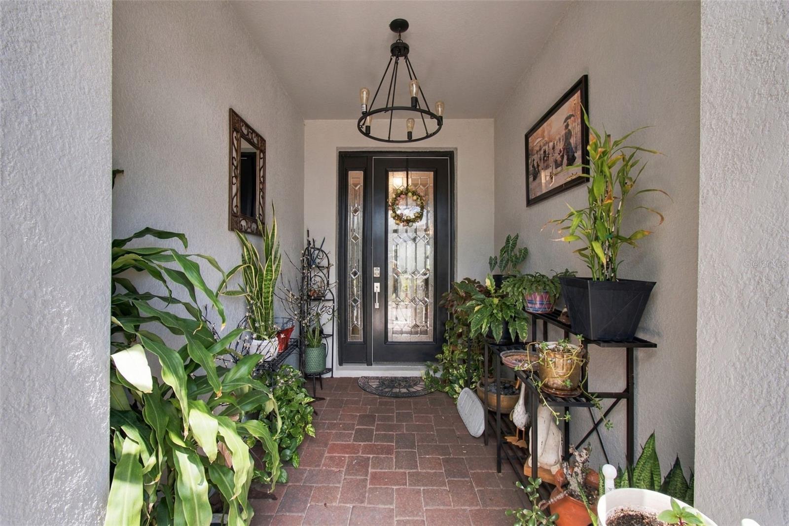 433 VIA ABRUZZI STREET