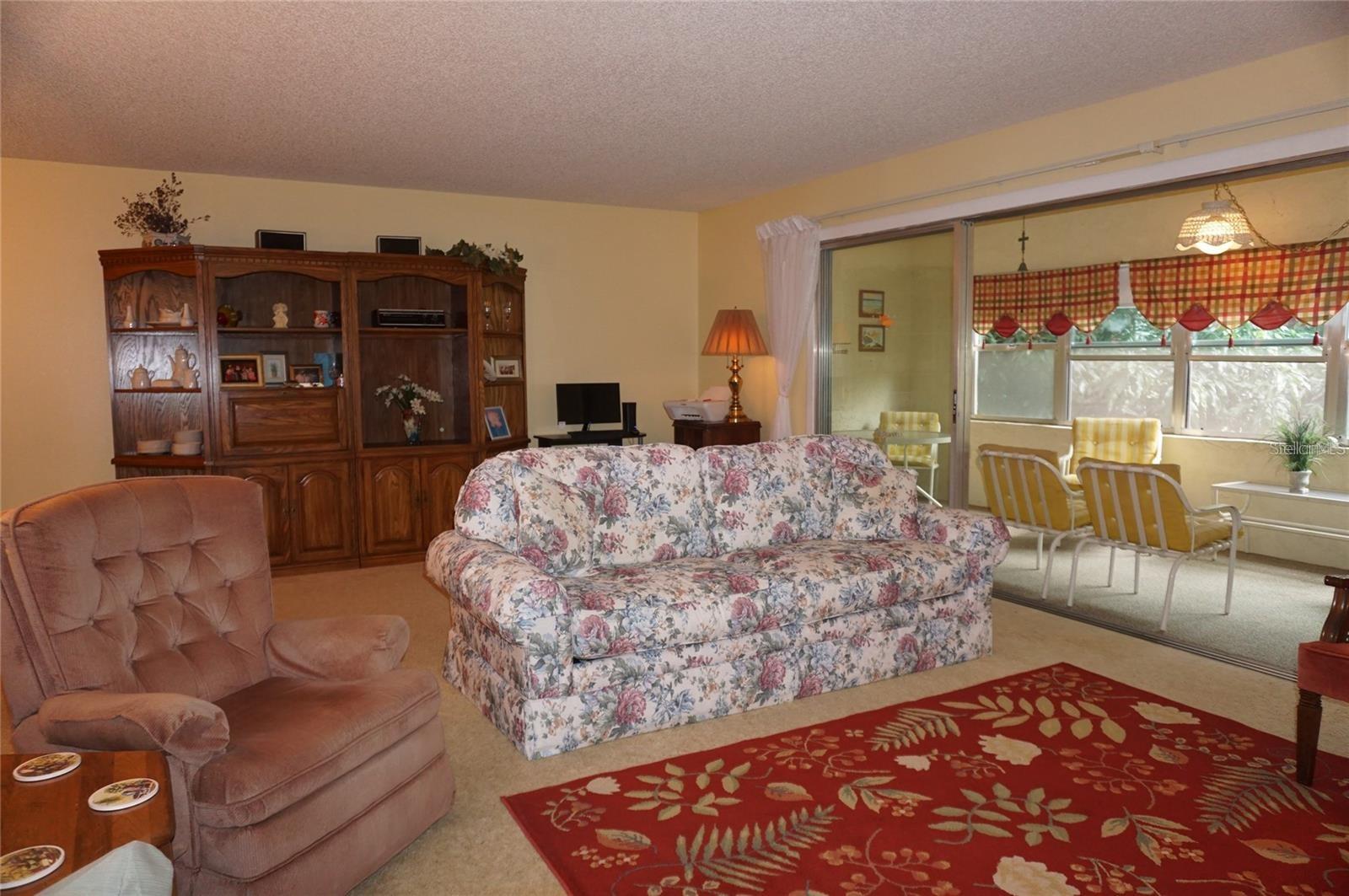 HAWAIIAN A CONDO - Residential Lease