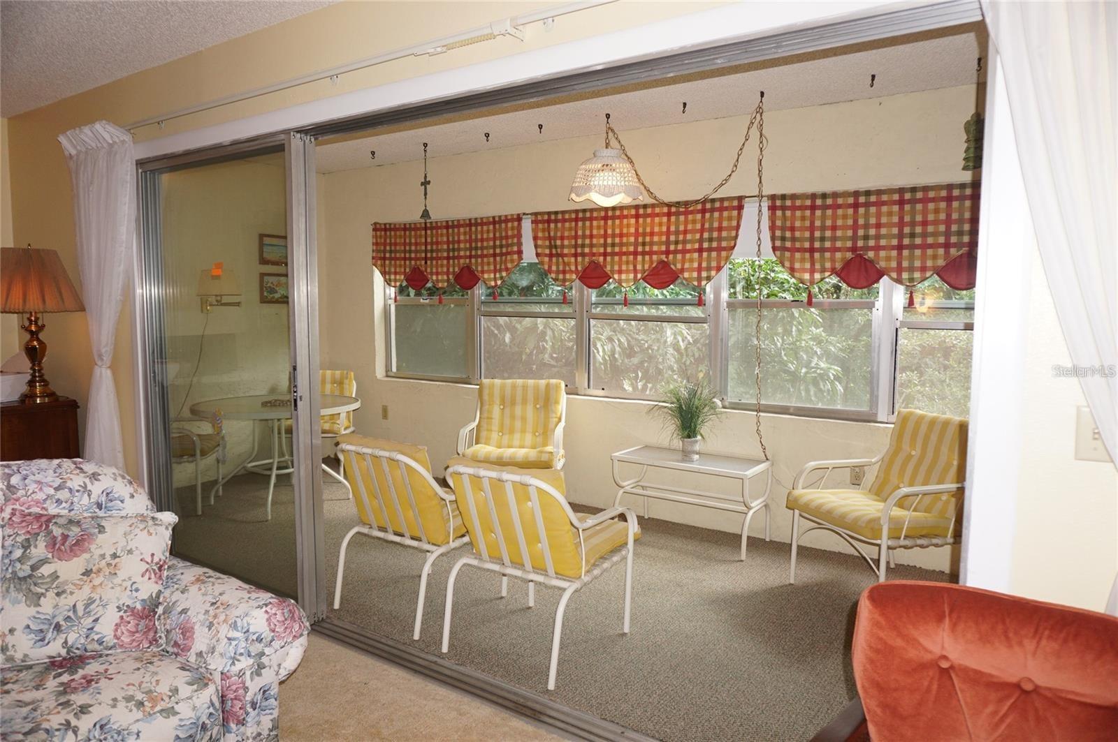 HAWAIIAN A CONDO - Residential Lease