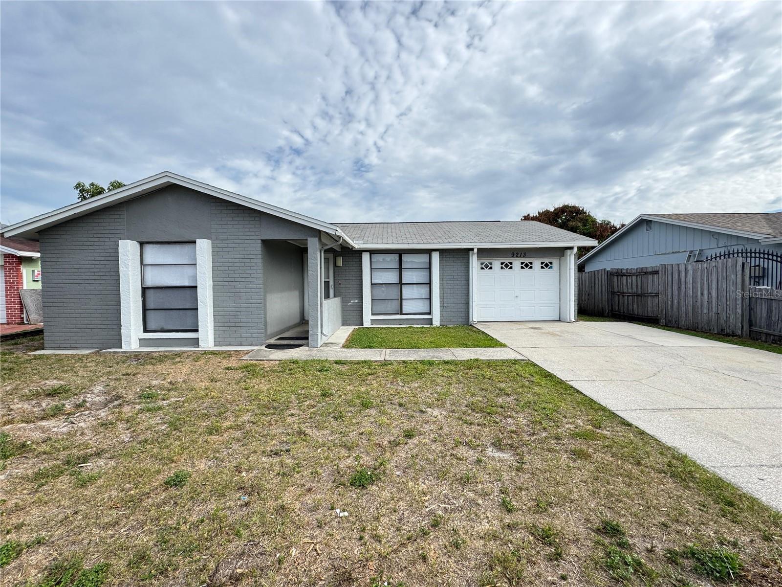 TIMBERLANE SUB UNIT 8C - Residential Lease