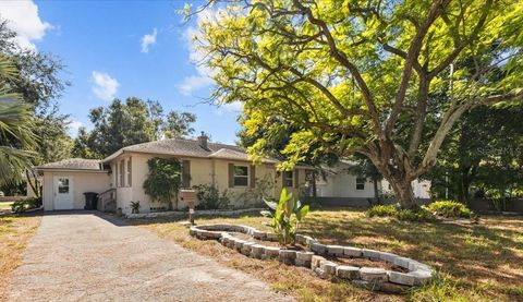 6900 9TH AVENUE N ST PETERSBURG FL 33710