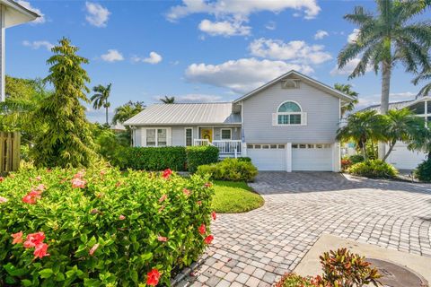 Single Family Residence in PALMETTO FL 1528 43RD AVENUE DRIVE.jpg