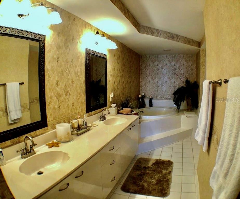 Towers At Ponce Inlet Tower 01 Condo - Residential