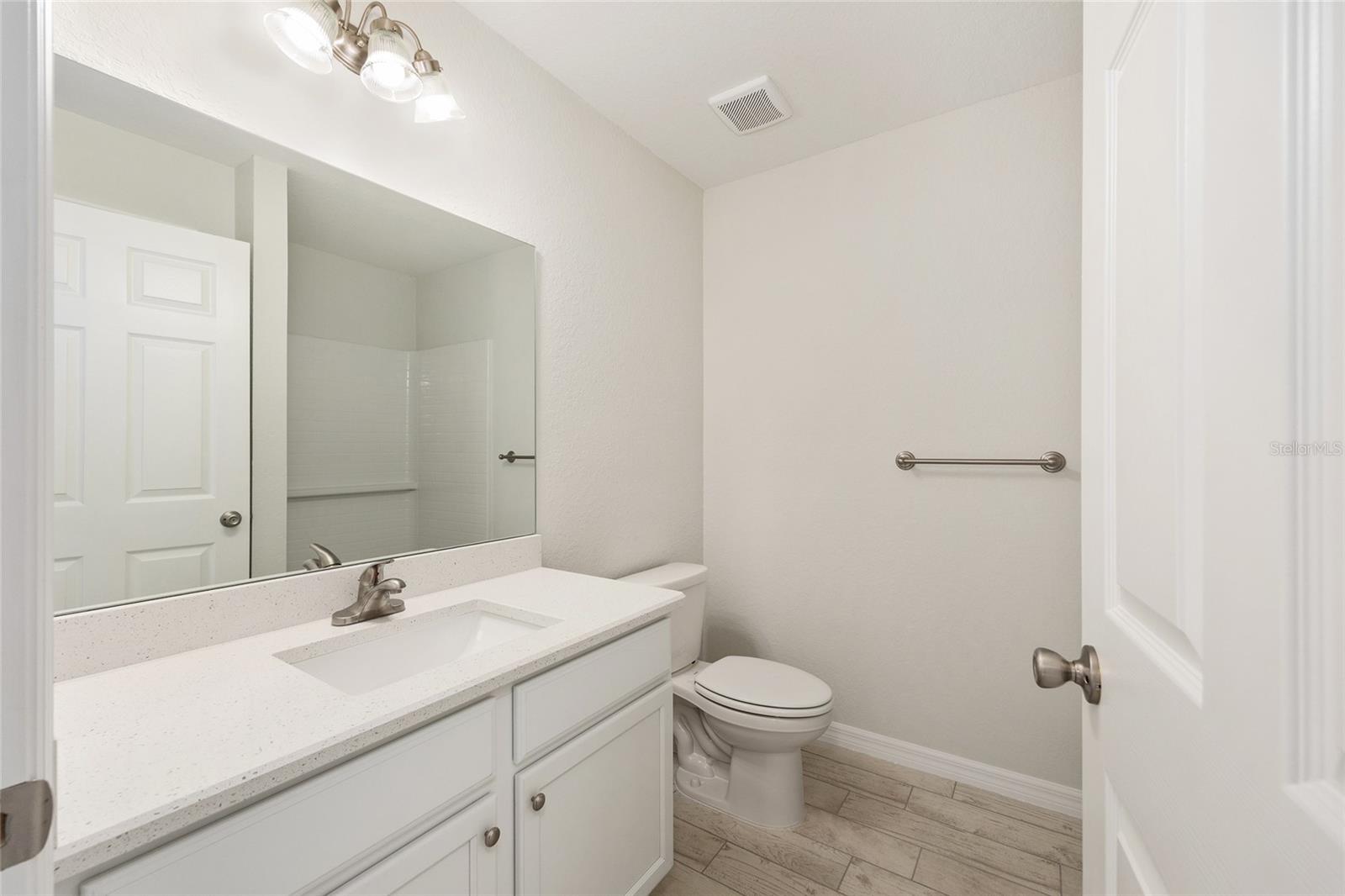 SILVER SPGS SHORES UN 18 - Residential