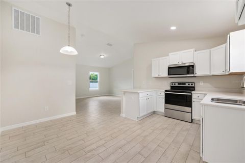 Tiny photo for 37 Dogwood Drive Pass, Ocala, FL 34472 (MLS # OM725058)