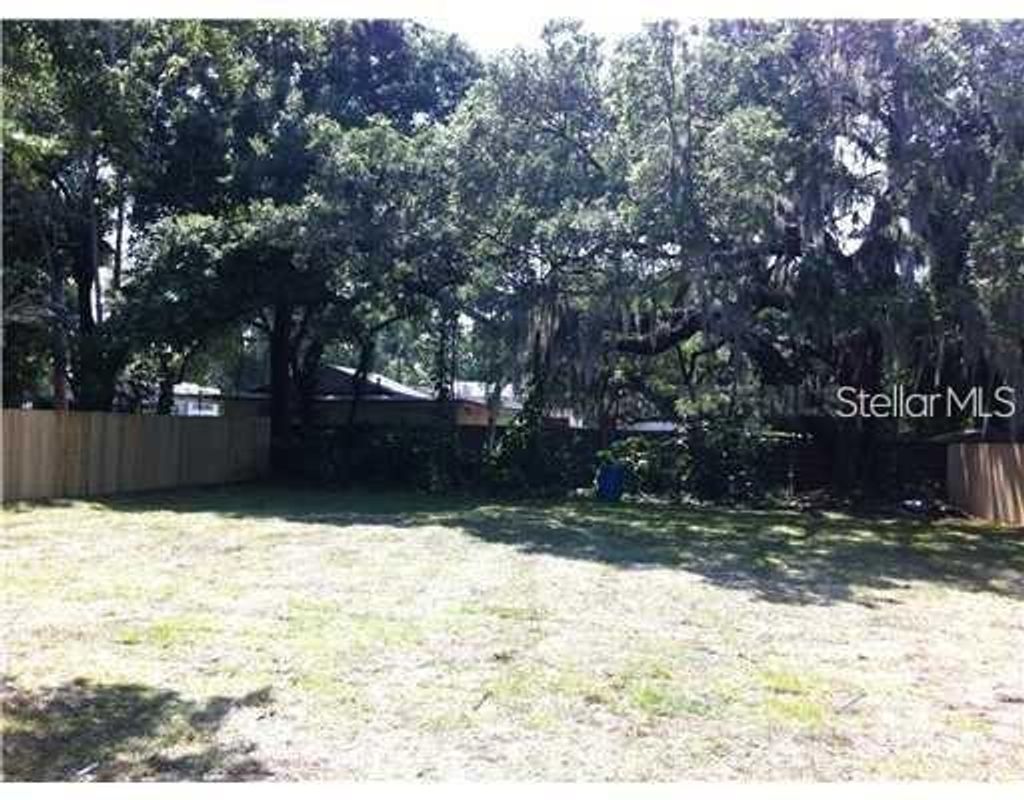 Photo of 316 21st Street E, Bradenton, FL 34208 (MLS # A4677819)