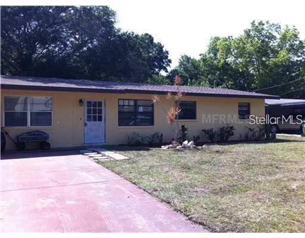 Photo of 316 21st Street E, Bradenton, FL 34208 (MLS # A4677819)