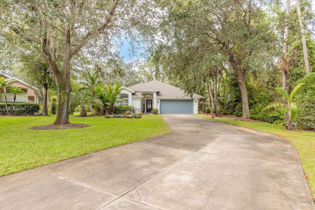 Photo of 920 Brookridge Lane, Ormond Beach, FL 32174 (MLS # FC312725)