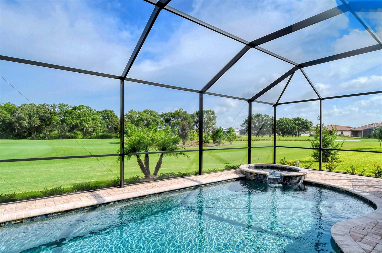 LAKEWOOD NATIONAL - Residential Lease