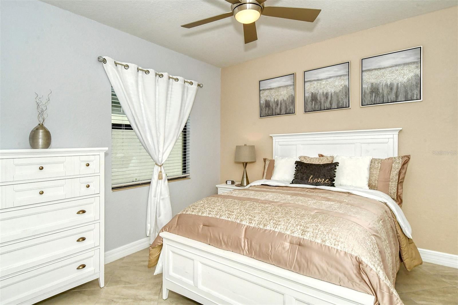 LAKEWOOD NATIONAL - Residential Lease