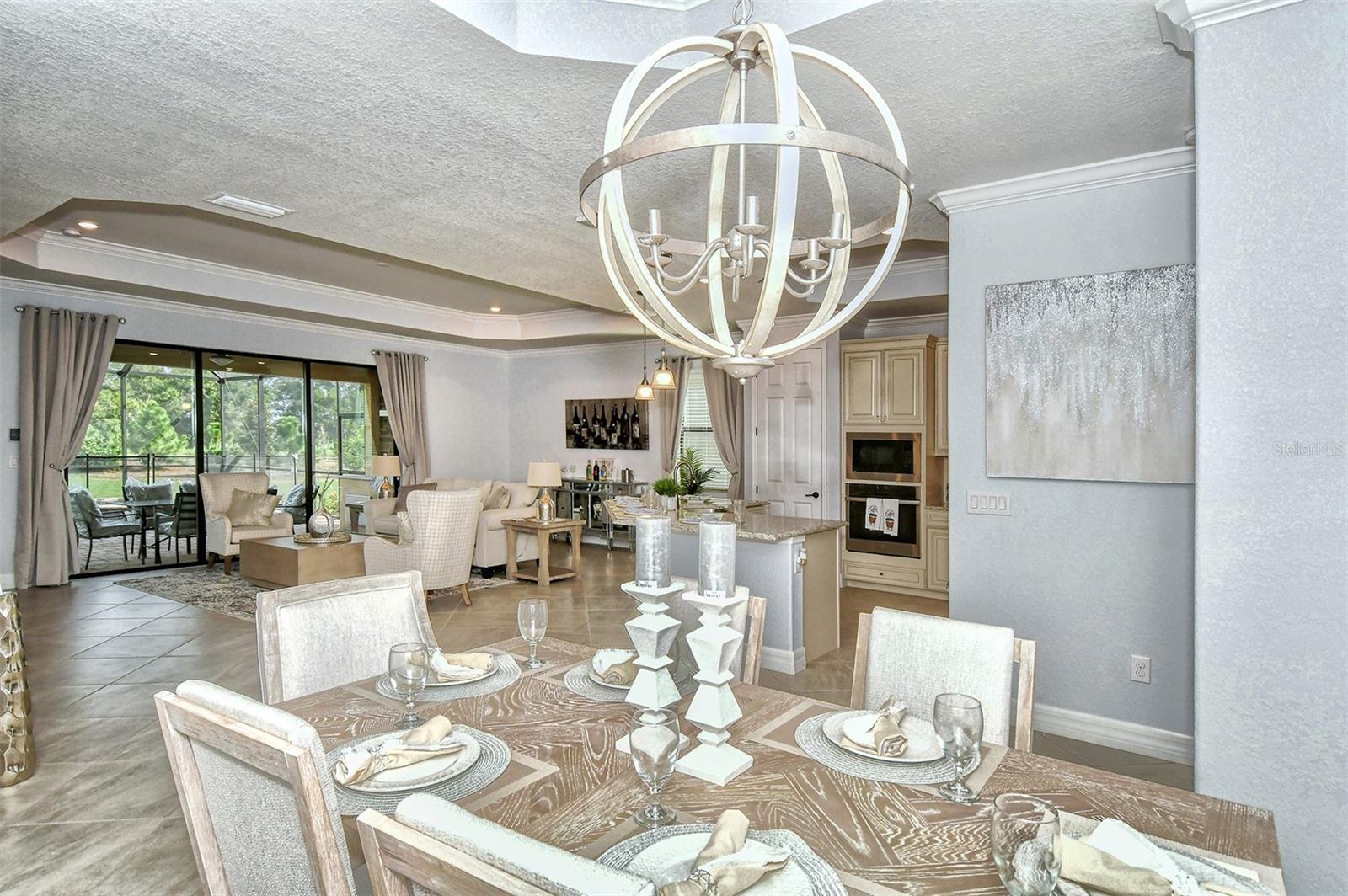 LAKEWOOD NATIONAL - Residential Lease