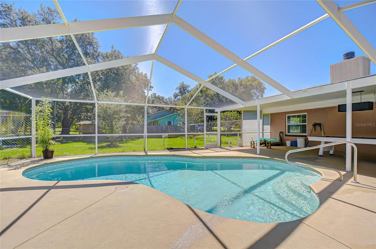 HICKORY HILLS - Residential