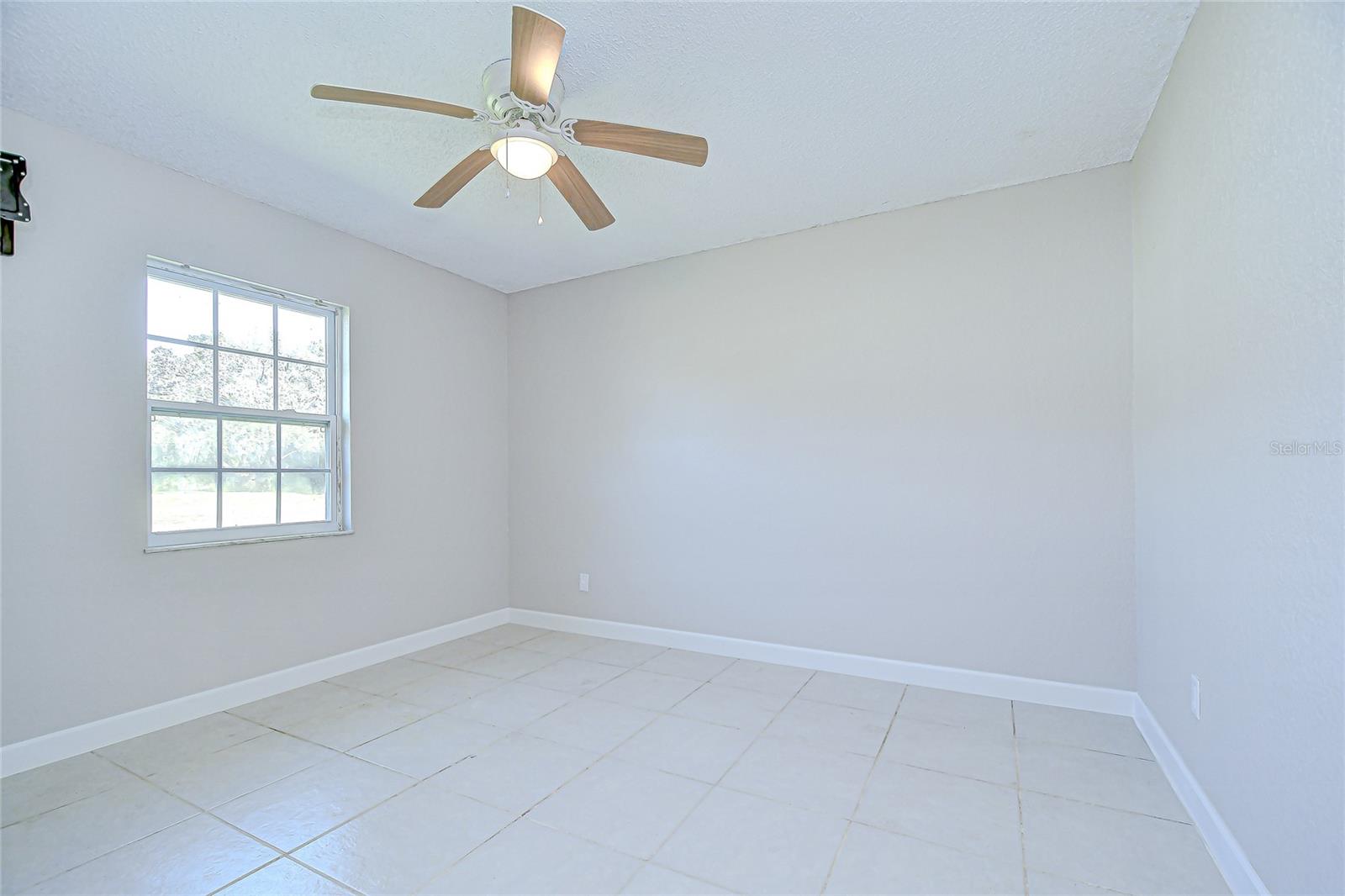 HICKORY HILLS - Residential