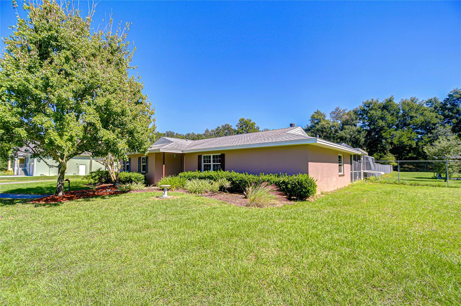 HICKORY HILLS - Residential