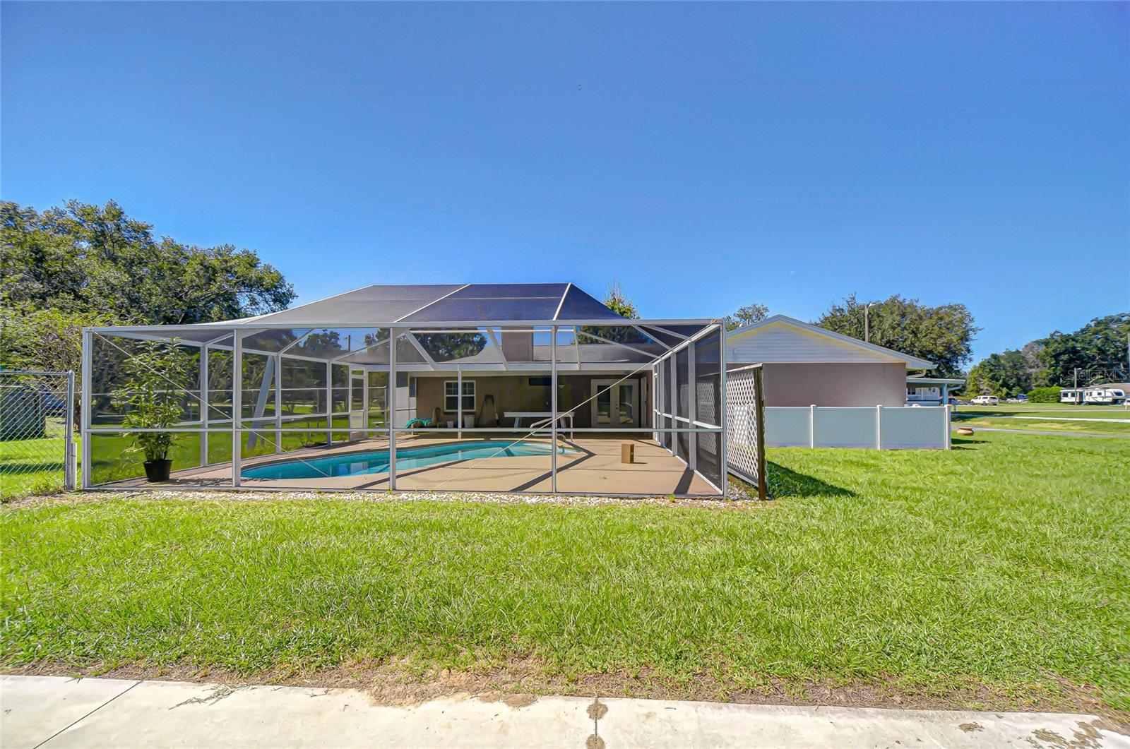 HICKORY HILLS - Residential