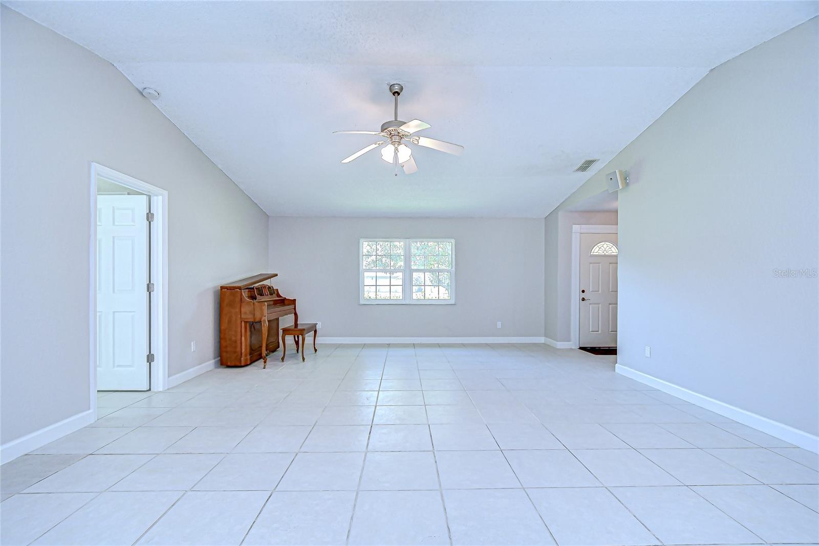 HICKORY HILLS - Residential