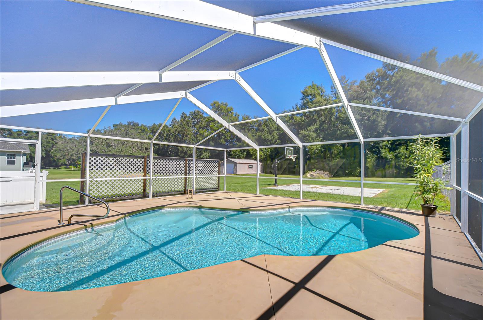 HICKORY HILLS - Residential