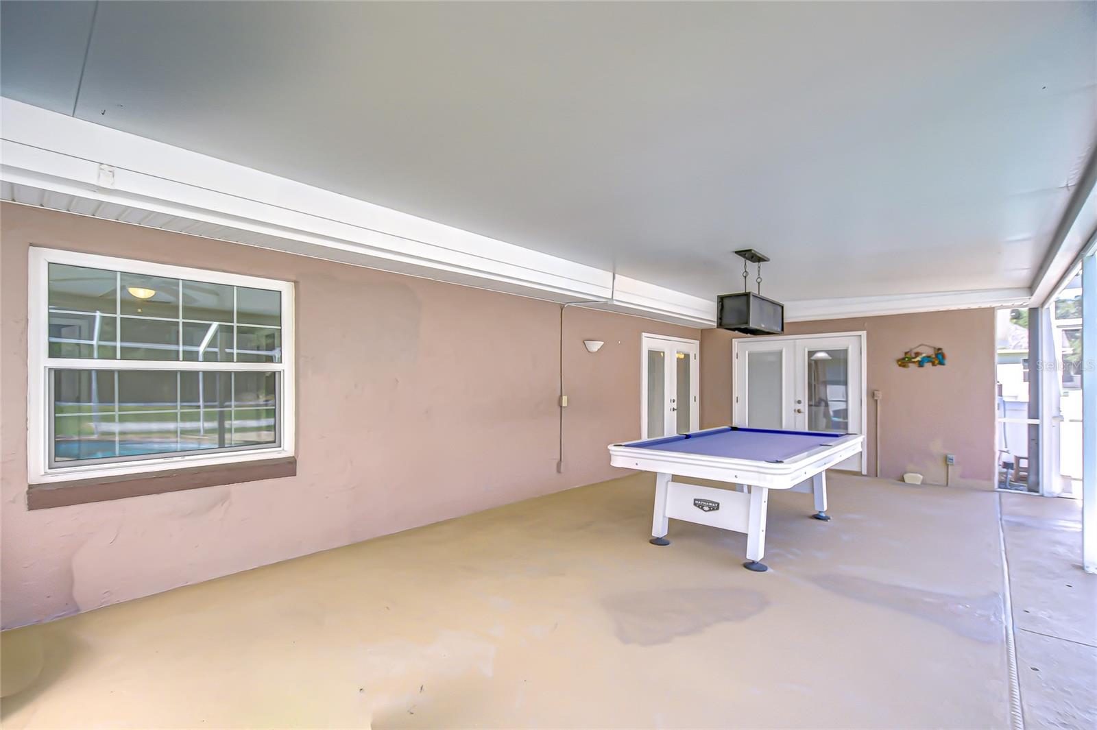 HICKORY HILLS - Residential