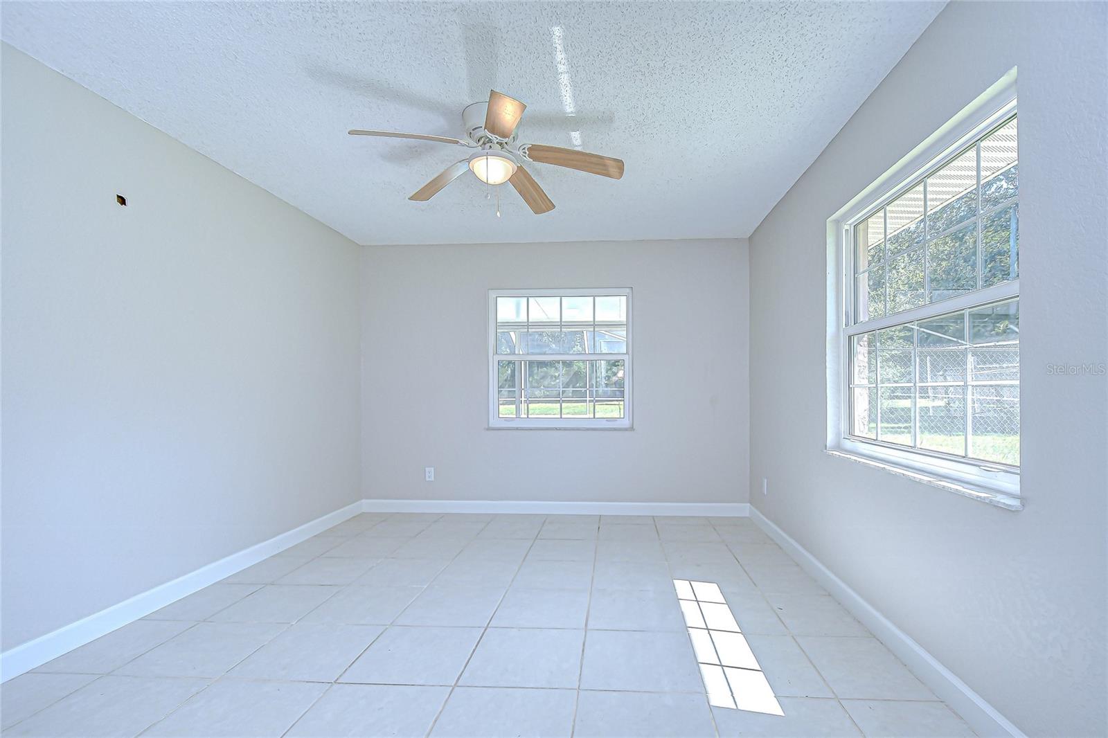 HICKORY HILLS - Residential