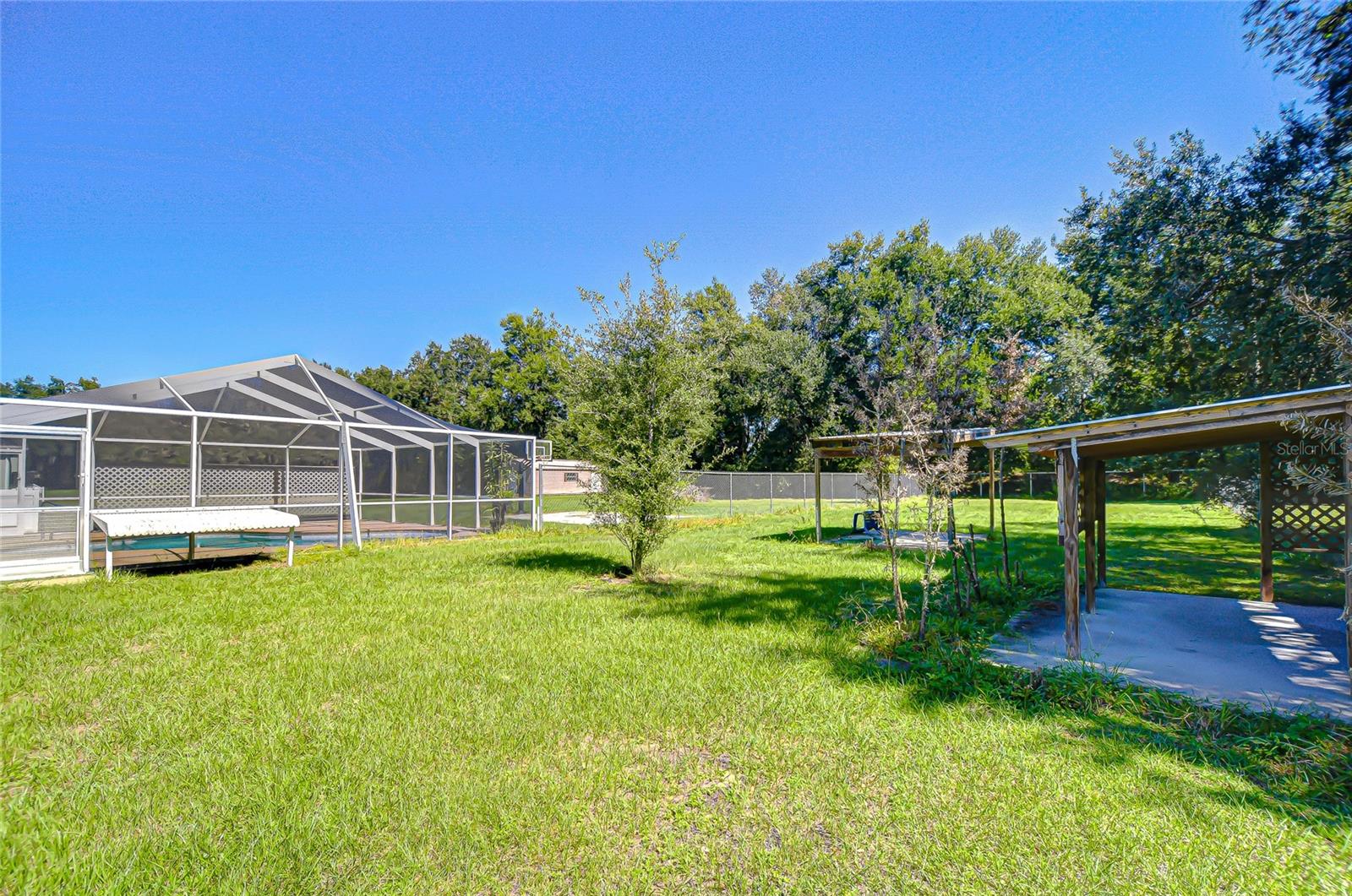 HICKORY HILLS - Residential