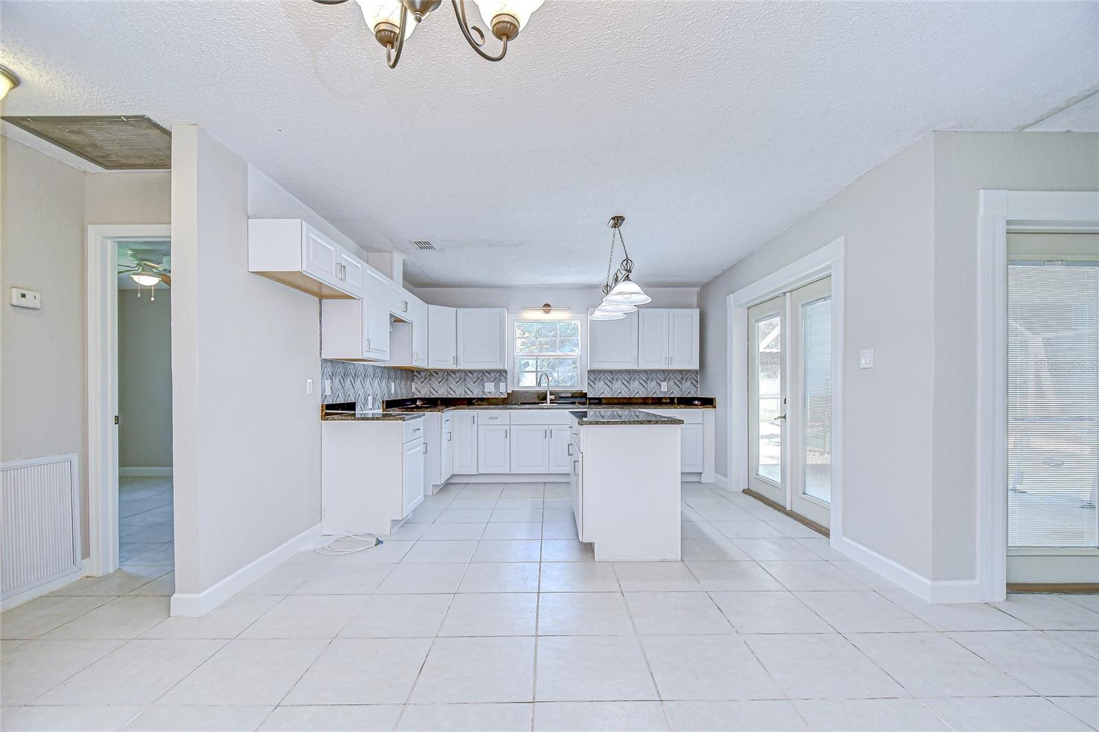 HICKORY HILLS - Residential