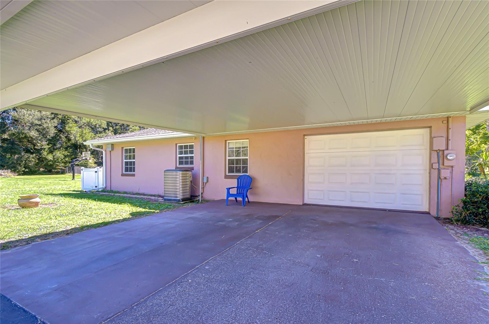 HICKORY HILLS - Residential