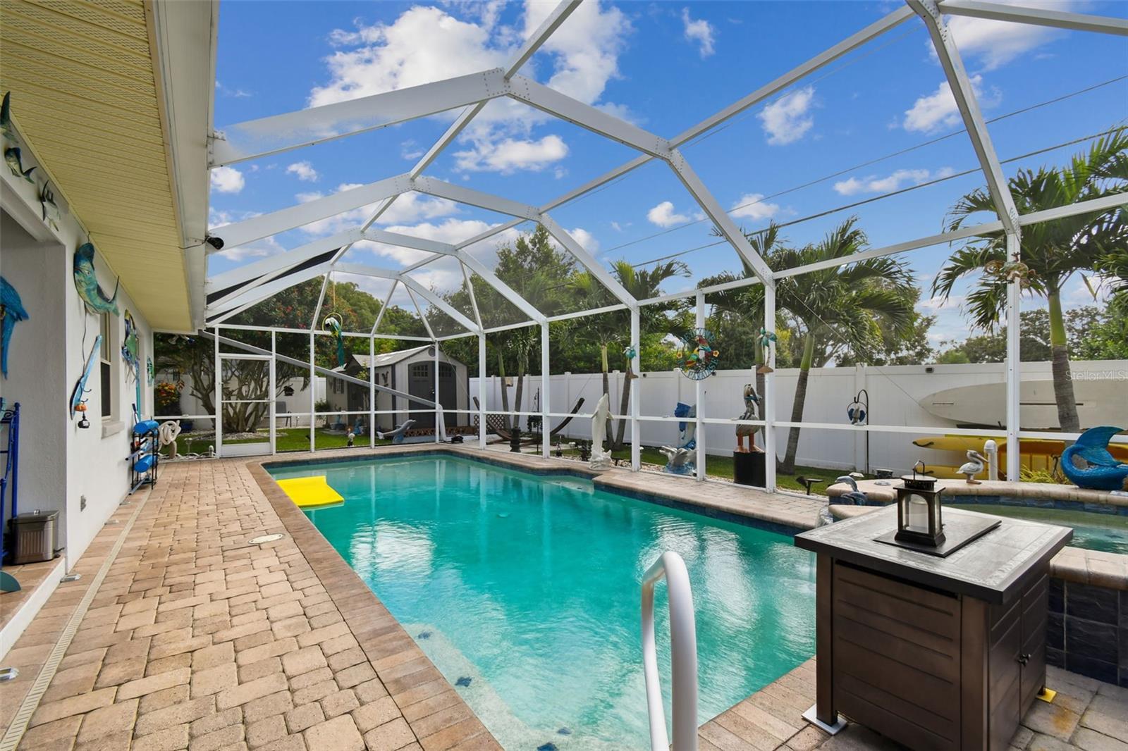 BROOKHILL - Residential