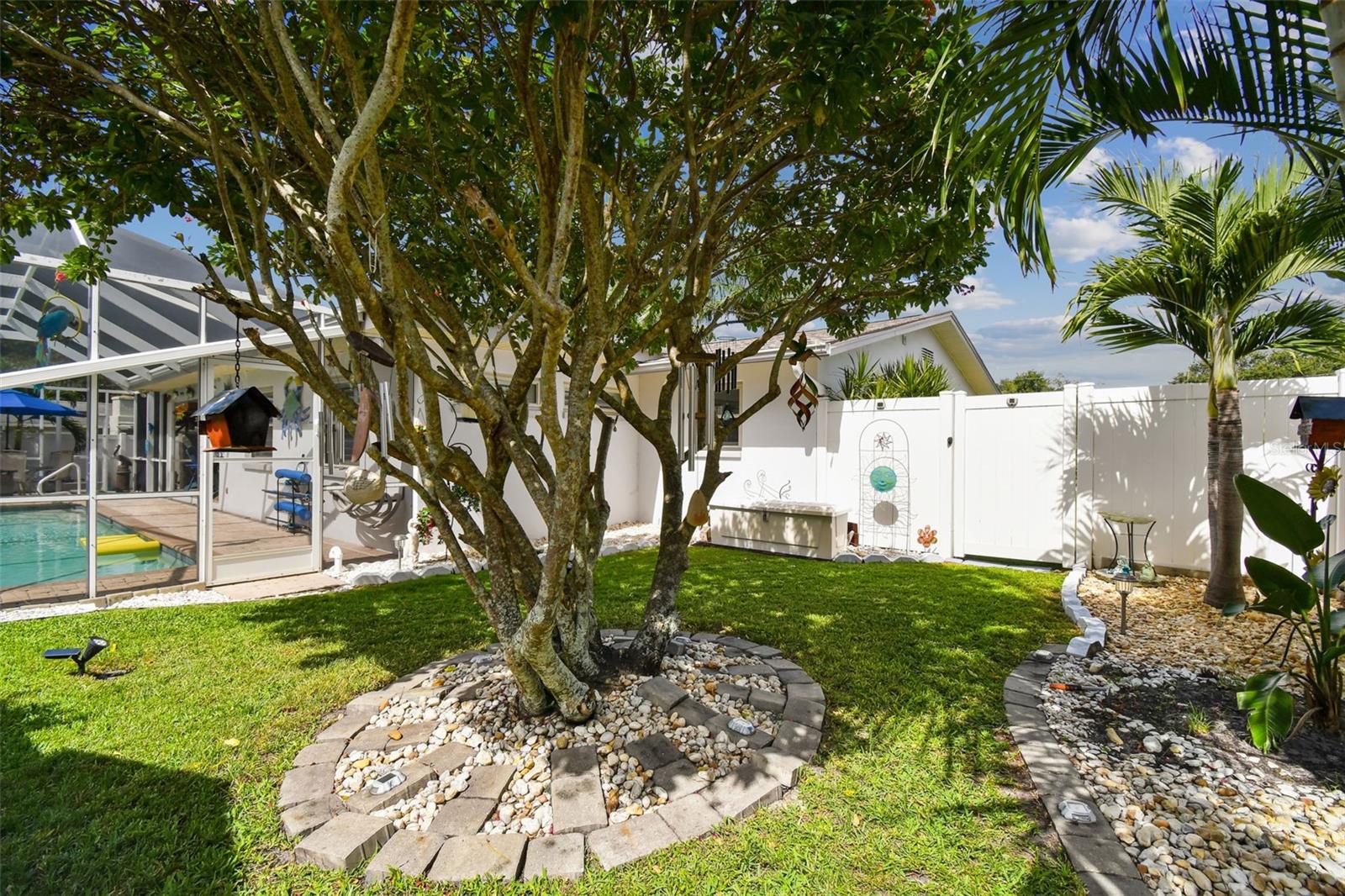 BROOKHILL - Residential