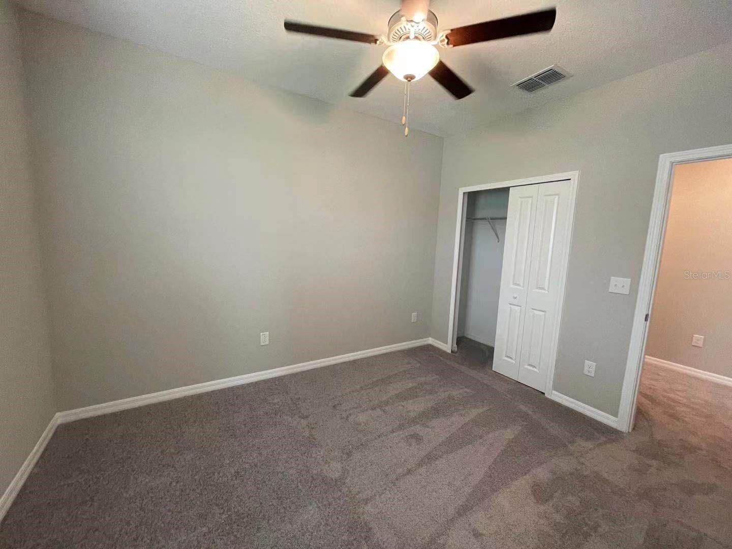 EPPERSON NORTH TOWNHOMES PHASE 4 - Residential Lease