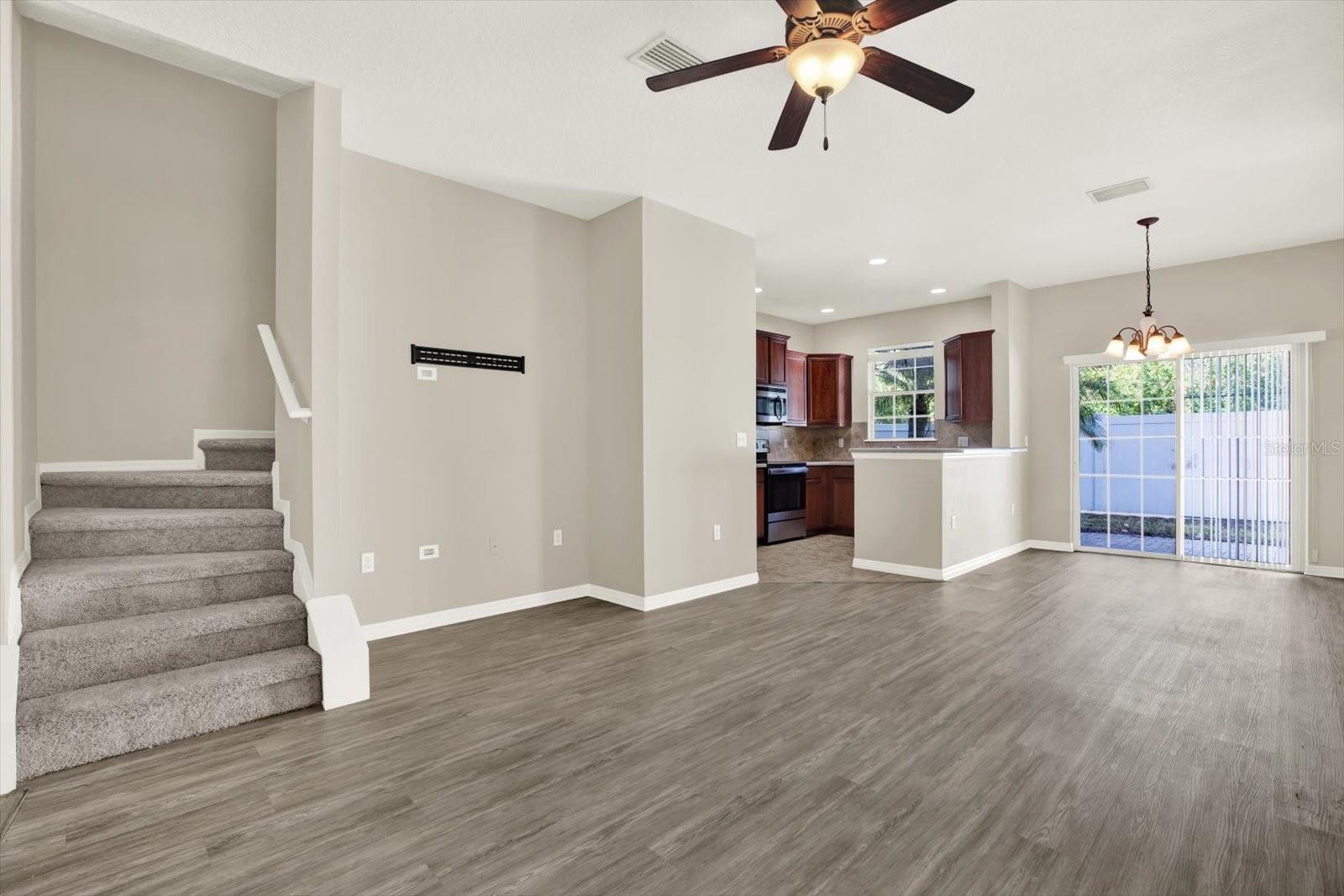 EAGLE PALM PH II - Residential