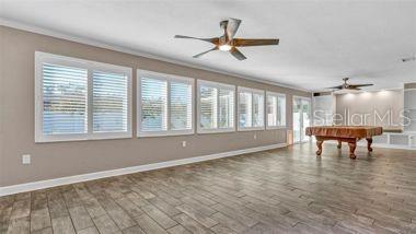 HAMMOCKS THE - Residential