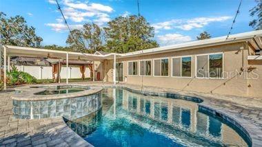 HAMMOCKS THE - Residential