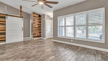 HAMMOCKS THE - Residential