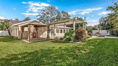 HAMMOCKS THE - Residential