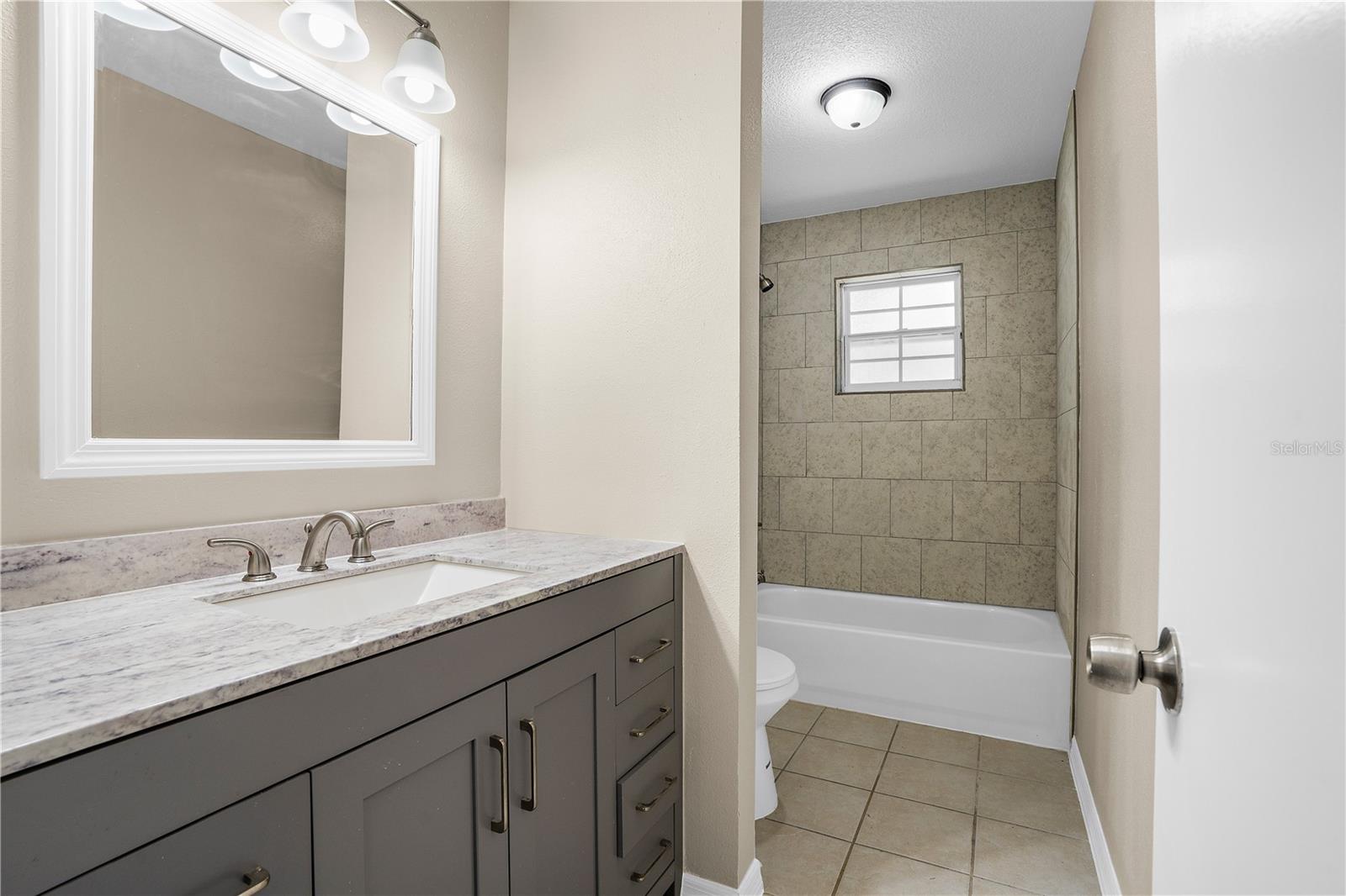 OCALA PARK ESTATE - Residential