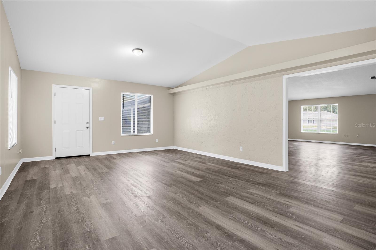 OCALA PARK ESTATE - Residential