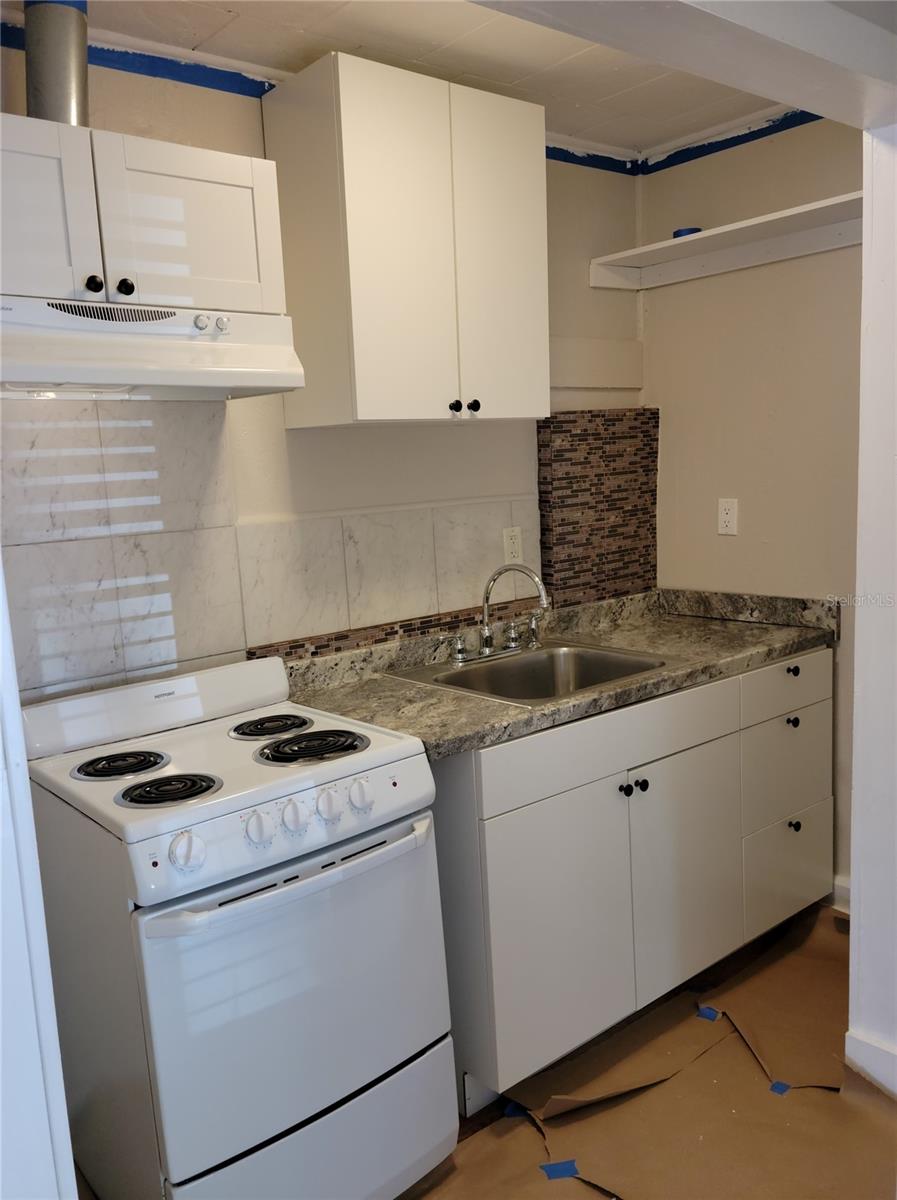 CENTRAL PARK SUB - Residential Lease