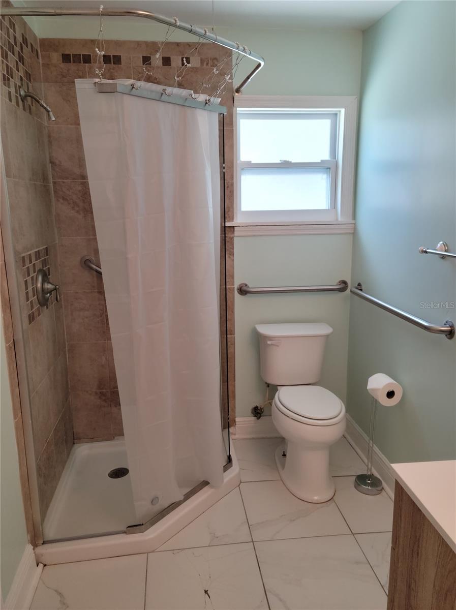 CENTRAL PARK SUB - Residential Lease