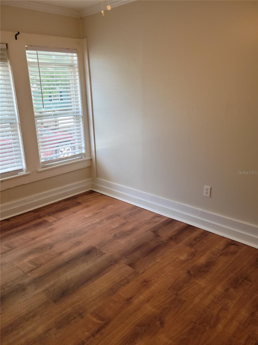 CENTRAL PARK SUB - Residential Lease